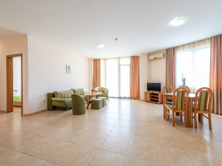 TRAKIA PLAZA APARTMENTS