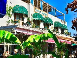 LIMAN HOTEL GUMUSLUK- ADULT ONLY