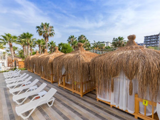 HOLIDAY PARK RESORT