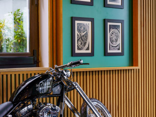 HOW Boutique and Hotel