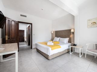 Aristoteles Holiday Resort  Spa
