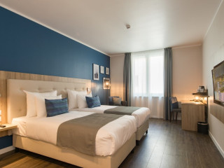 THREE CORNERS LIFESTYLE HOTEL