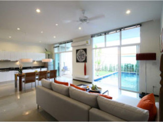 TWO VILLAS HOLIDAY OXYGEN BANG TAO BEACH