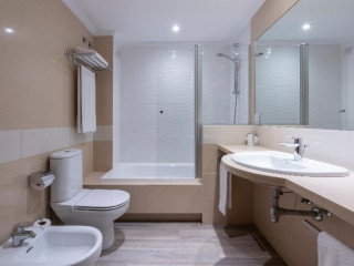 Attica 21 Barcelona Mar