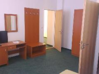 BROADWAY CITY GUESTHOUSE