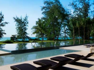 HOLIDAY INN RESORT PHUKET