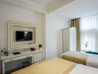 OLD TOWN BOUTIQUE HOTEL