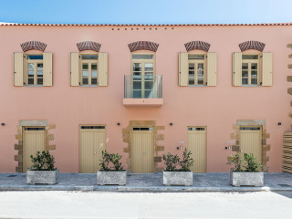 Avra Apartments Kolymbari Harbour