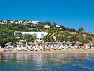 COSTA 3S BEACH