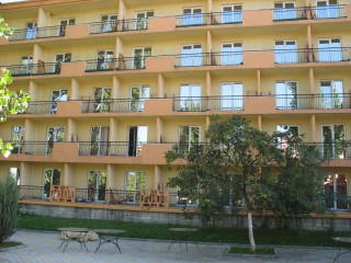 HOTEL PALAS