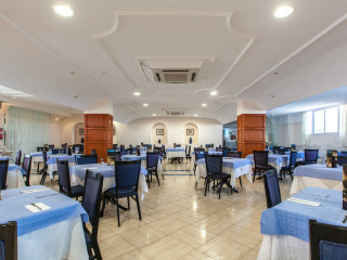 BlueSea Lagos De Cesar