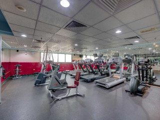 Howard Johnson Plaza by Wyndham Dubai Deira