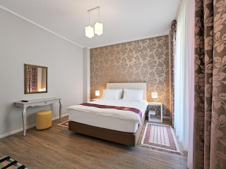Tomis Garden Aparthotel