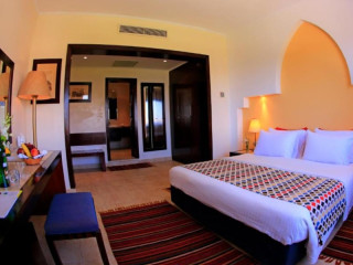 Sharm Club Beach Resort****
