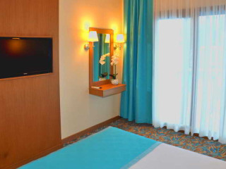 LIONA HOTEL