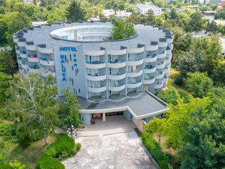 Hotel Raluca