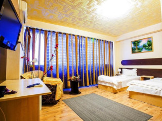 Hotel Charter