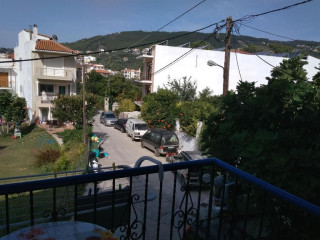 Syraina Apartments