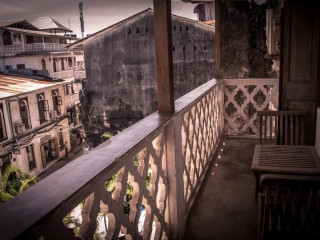 Stone Town Cafe Bed amp; Breakfast