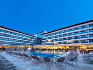 LETOILE HOTEL