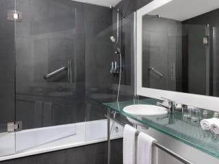 Four Points by Sheraton Barcelona Diagonal