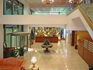 HP Tower One ex Ramada