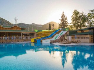 BEACH CLUB DOGANAY