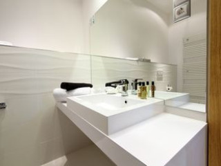 KAROLY CORNER RESIDENCES