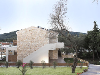 Ninos Saint George Palace Hotel