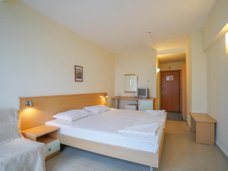 DELFIN HOTEL SUNNY BEACH