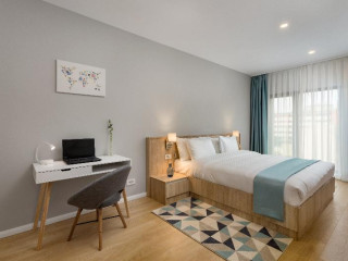Athina Suites