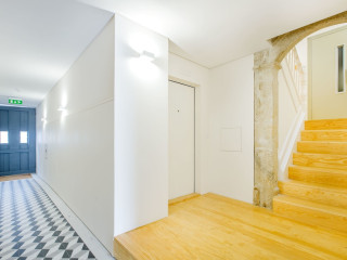 STUDIO 183