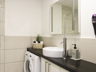 REAL APARTMENTS SEMMELWEIS II