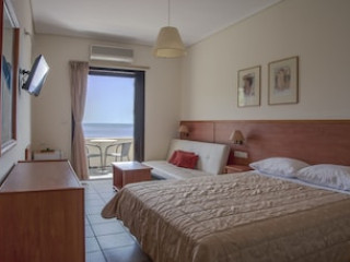La Onda Hotel Durres