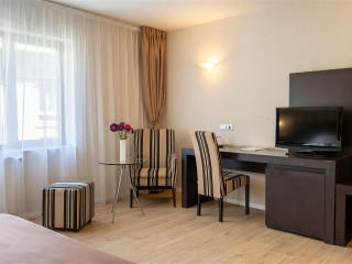 Hotel Parliament