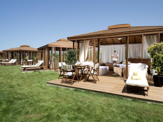 XANADU RESORT HIGH CLASS