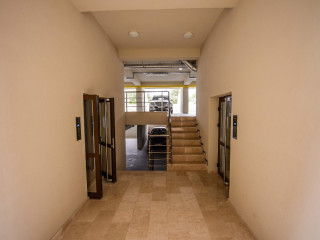 SOLID RESIDENCE NICOLAS HOUSE. 