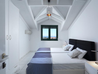 NATALIES HOTEL AND APARTMENTS