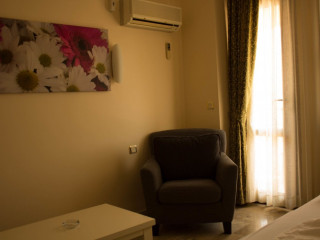LORD HOTEL