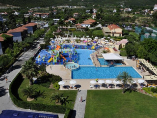 Vela Hotel