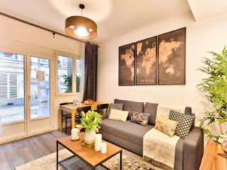 07 BEST FLAT OF GRAND BOULEVARD