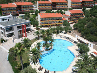 Lagomandra Hotel & Spa