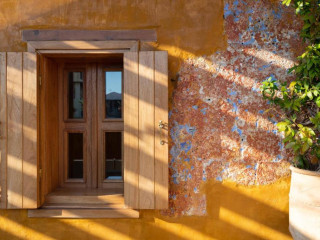 10GR Boutique Hotel & Wine Bar Rhodes
