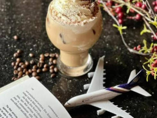 12 THE RESIDENCE HOTEL & APARTMENT - SHA