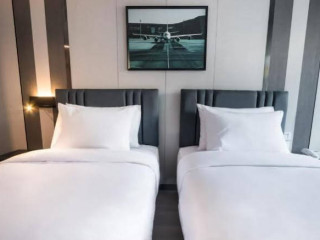 12 THE RESIDENCE HOTEL & APARTMENT - SHA