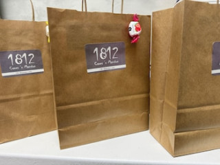 1812 CAVES 'N MANSION