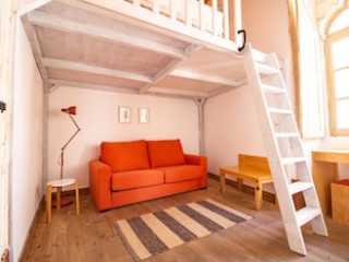1878 Hostel