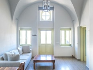 1897 OLD RIVER MANSION