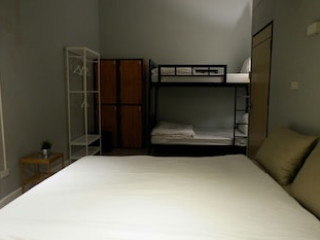 1989 SUKHUMVIT BANGKOK HOSTEL