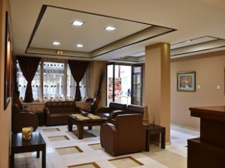 24 SEVEN BOUTIQUE HOTEL